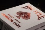THE U.S. PLAYING CARD CO. KARTY BICYCLE CRIMSON LUXE STANDARD INDEX KOLOR CZERWONY METAL - obrazek 6