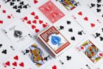 THE U.S. PLAYING CARD CO. Karty do gry Bicycle Standard Index kolor czerwony - obrazek 3
