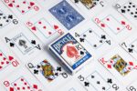 THE U.S. PLAYING CARD CO. Zestaw kart do gry Bicycle Jumbo Index (2 TALIE) - obrazek 6